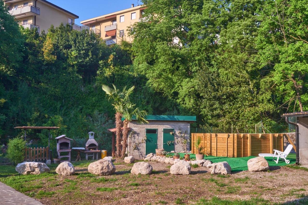 Ferienwohnung Casa Della Nonna Abbadia Lariana Exterior foto