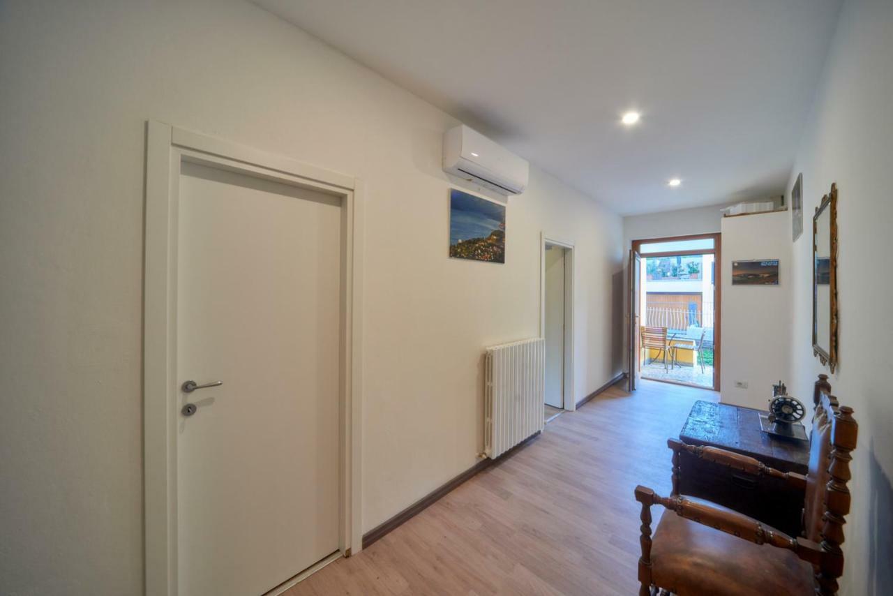 Ferienwohnung Casa Della Nonna Abbadia Lariana Exterior foto